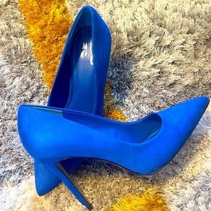 Blue ,pumps, size 7